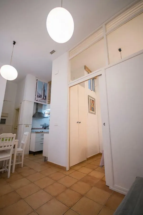 Apartamento San Roman Hotel Seville 0*,  Spain